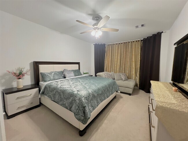 Foto del edificio - 5147 Klein Orchard Dr