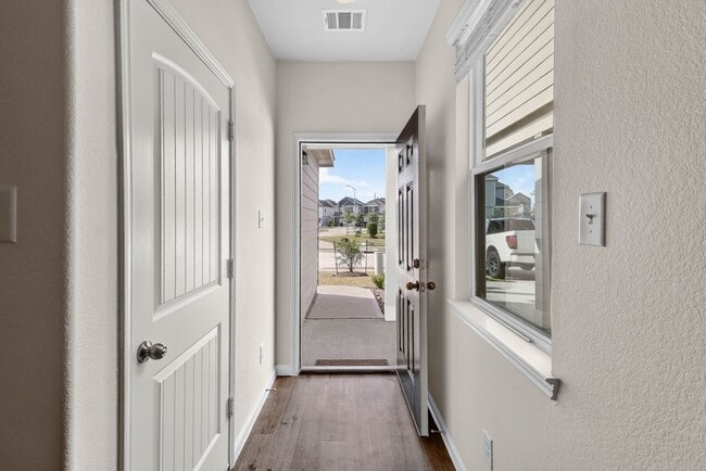 Building Photo - 24839 Goldoni Dr