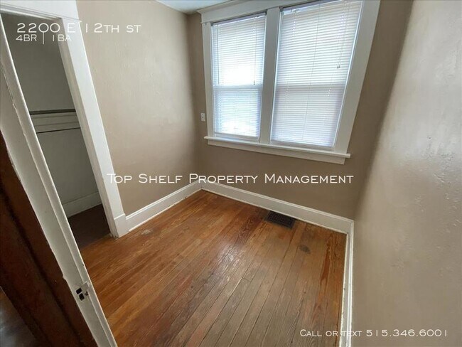 Foto del edificio - 4 bed 1 bath house, garage and shed