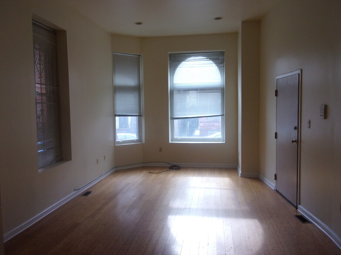 Photo - 1518 N 17th