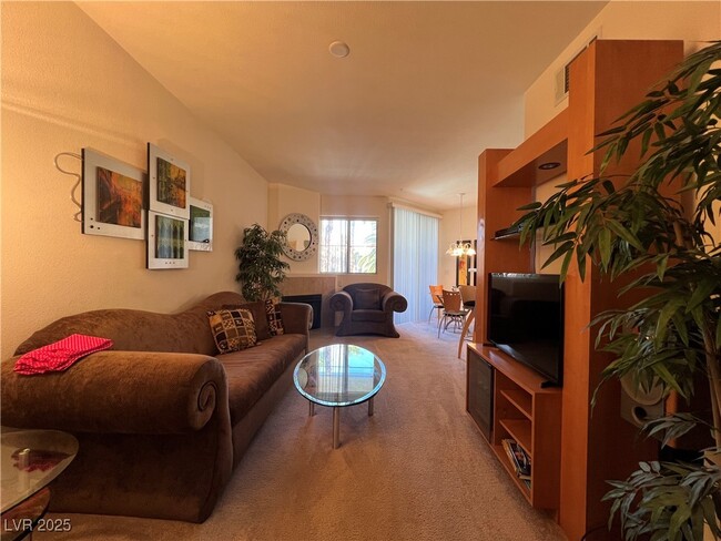 Foto del edificio - 7139 S Durango Dr