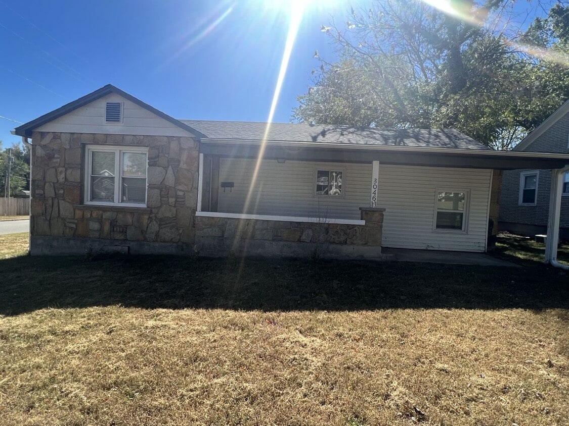 Primary Photo - COMING SOON: Cute 3 bedroom, 2 bathroom ho...