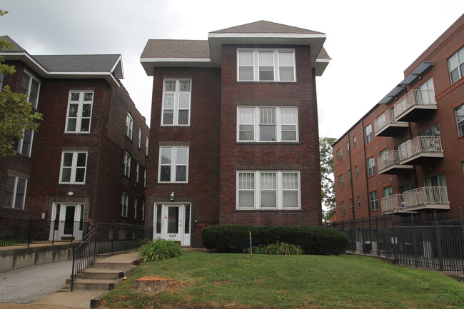 Building Photo - 847 Westgate Ave