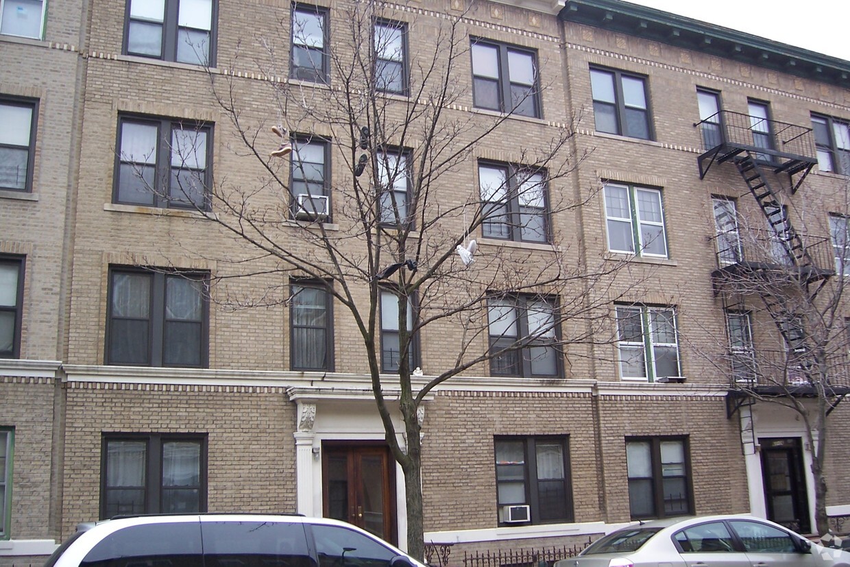 Primary Photo - 61-20 Woodbine St