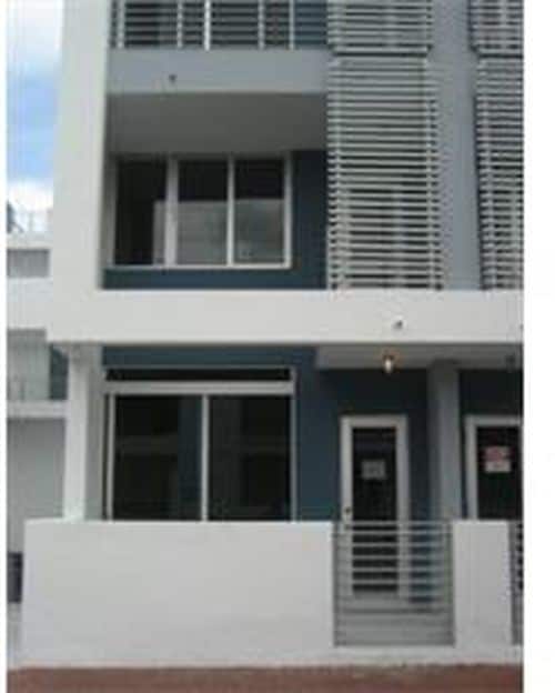 Foto del edificio - 3339 Virginia St