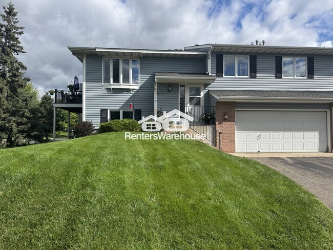 Building Photo - 14778 Endicott Way