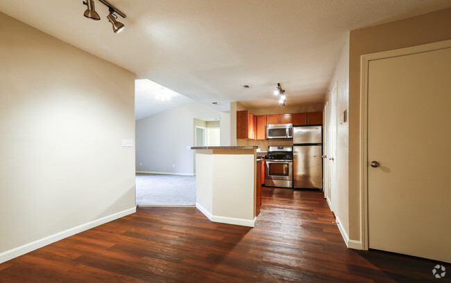 Entrada de la cocina - Residences at Westborough Station