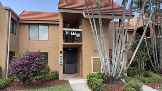 Building Photo - 11138 Green Lake Dr