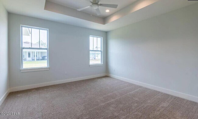 Building Photo - 427 Foxtail Wy