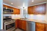 Foto principal - 2218 E Oakdale St