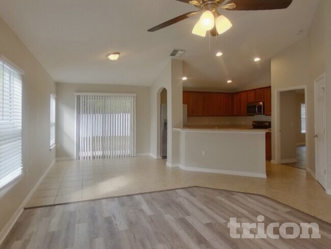 Foto del edificio - 3408 Heath Dr