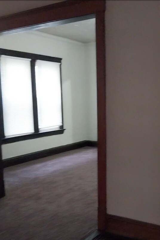 Foto del edificio - 1419 E 94th St