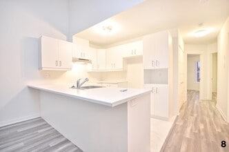 Building Photo - 1651 Ln Avenue de