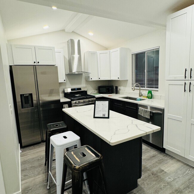 Foto del edificio - 7531 Birch St