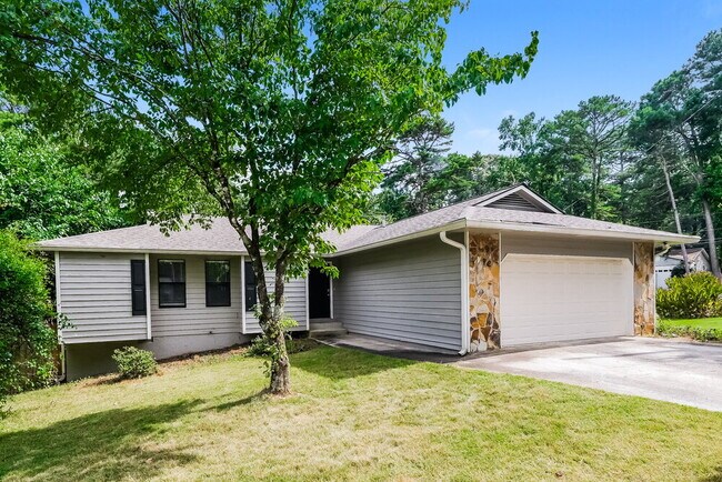 Foto del edificio - 5503 Springwood Ln