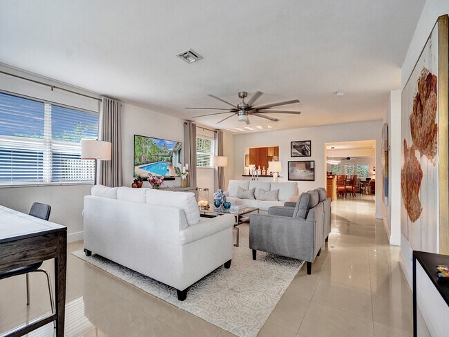 Foto del edificio - 632 NW 28th St