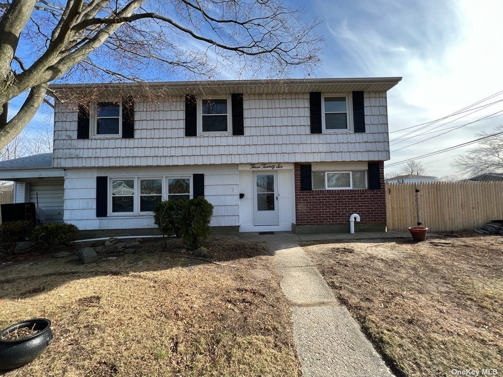 326 Lake Ave, Deer Park, NY 11729 House Rental in Deer Park, NY