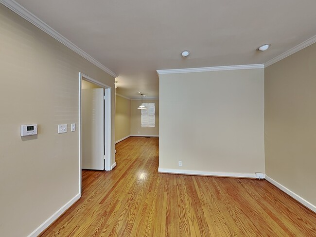 Foto del edificio - 109 Memory Ct