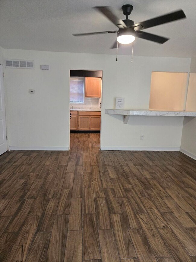 Foto del edificio - 143-147 157th St, Calumet City, IL 60409