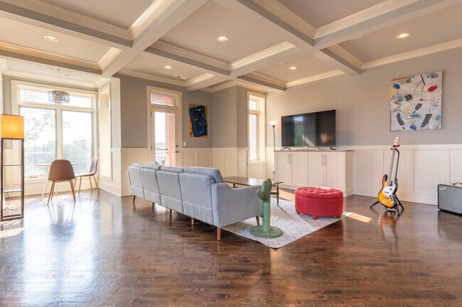 Foto del edificio - 4029 S Ellis Ave