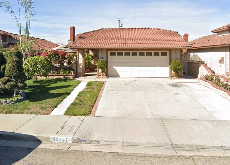 Primary Photo - 12747 Tehama Cir