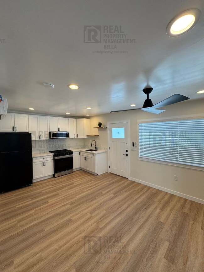 Foto del edificio - 1403 W Sumner Ave