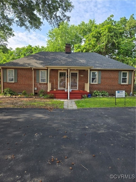 Primary Photo - 2117 Clarke St
