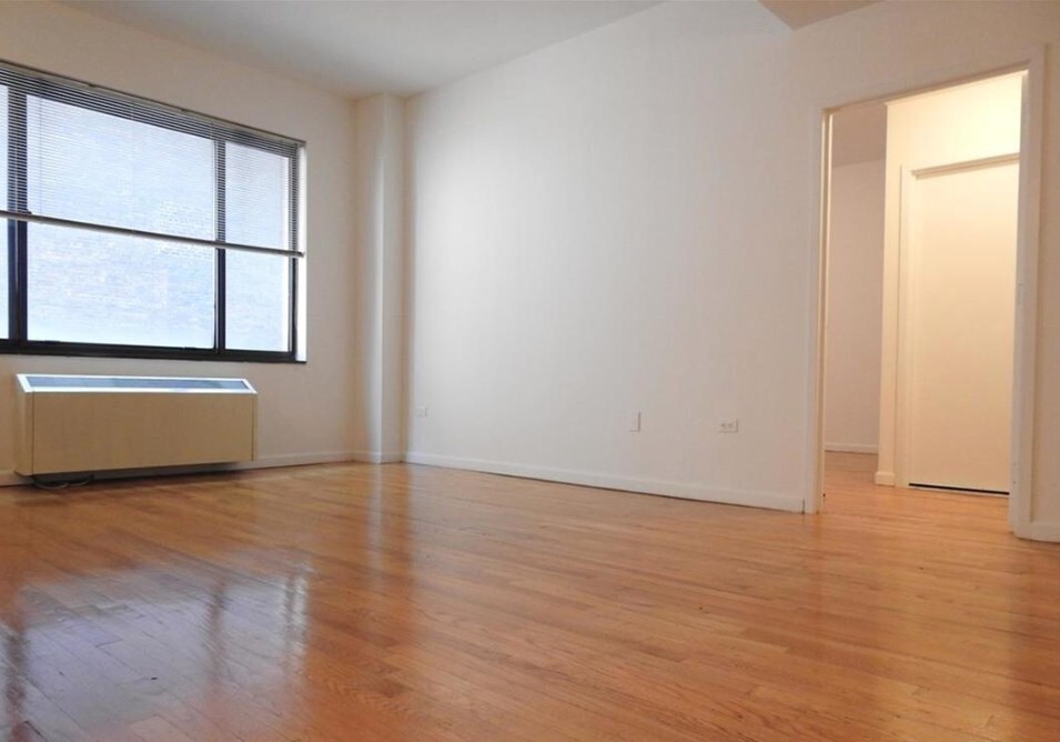 Foto principal - 344 3rd Ave