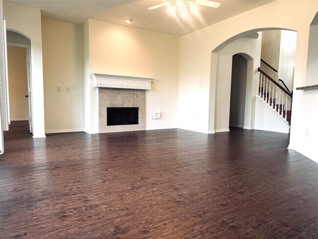 Foto del edificio - 3623 Pine Valley Dr