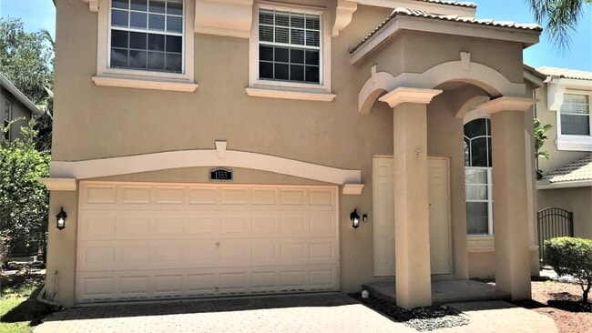 Foto del edificio - 1555 Fiddlewood Ct