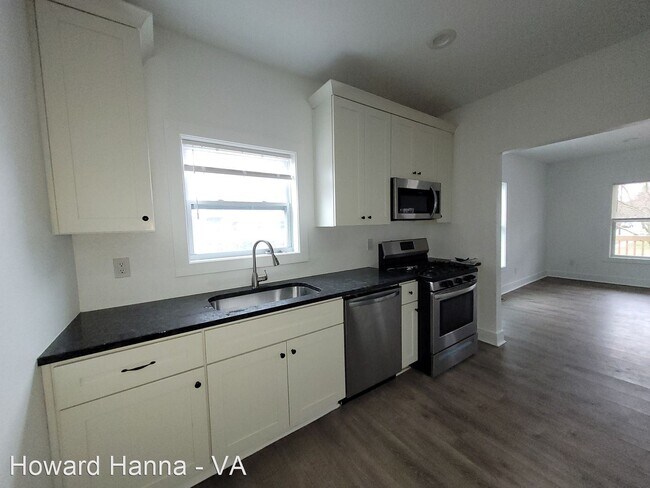 Foto del edificio - 5 br, 2 bath House - 4915 Killam Avenue