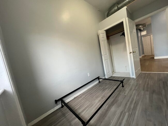 Building Photo - 5704 Hudson Ave