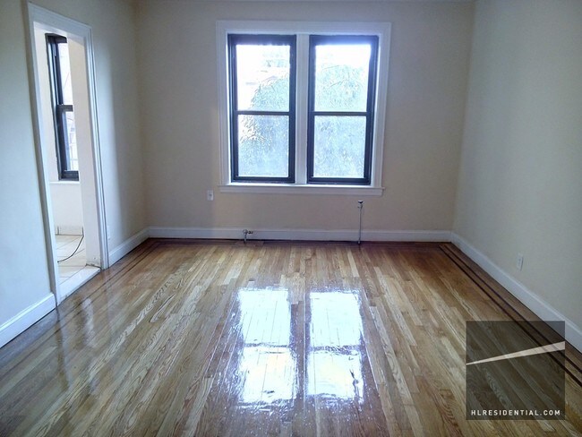 Building Photo - 3614 165th St