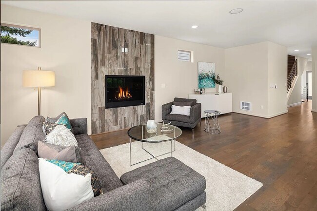 Foto del edificio - Maple Leaf - Northgate Home