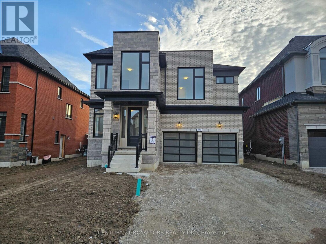 Photo principale - 221 Harwood Ave