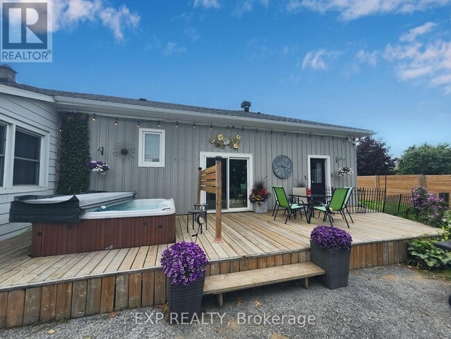 Building Photo - 1433 2