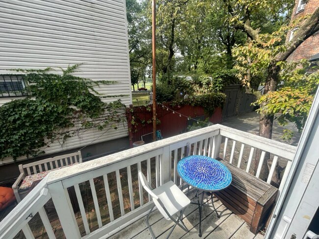 Building Photo - 63 Gautier Ave