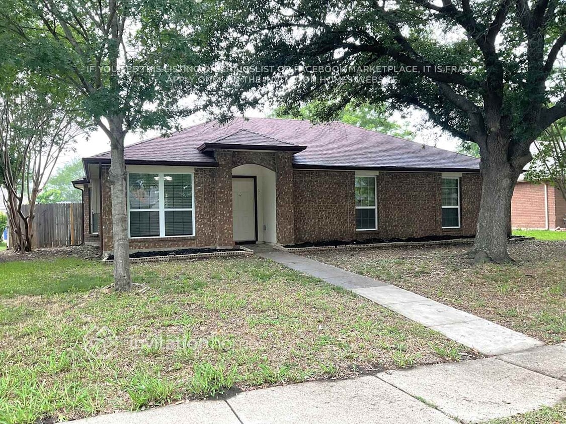 Primary Photo - 611 Hanover Dr
