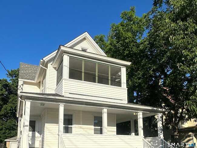 Building Photo - 46 Holbrook St