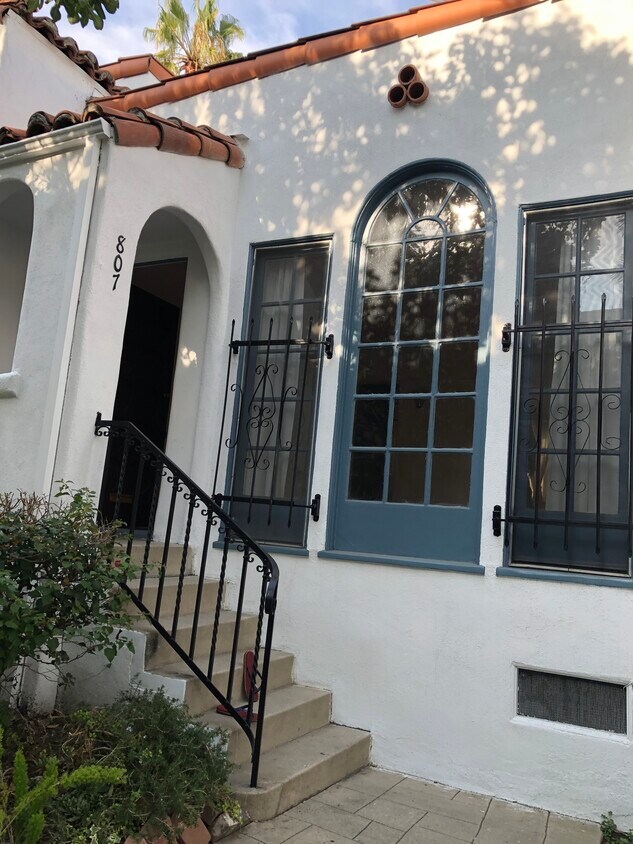 Exterior - 807 Kodak Dr