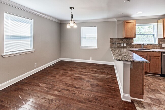 Foto del edificio - New Castle end unit townhome - 3 bedroom, 2 bath in Penn Valley