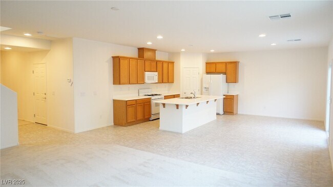 Foto del edificio - 10720 Elfstrom Ave