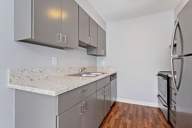 Building Photo - Charming upgraded 2 bedroom 1 bath at Gate...