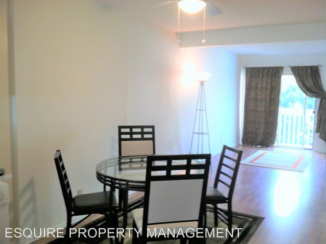 Foto del edificio - 2 br, 1.5 bath House - 233 S. VENTURA RD #134