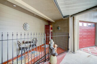 Building Photo - 5303 Tallow Ln