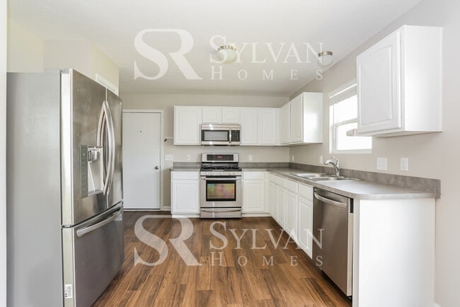 Foto del edificio - At Last, This Is What You Have Been Searching For!