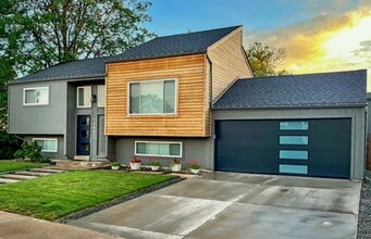 Building Photo - 10963 Bellaire Way