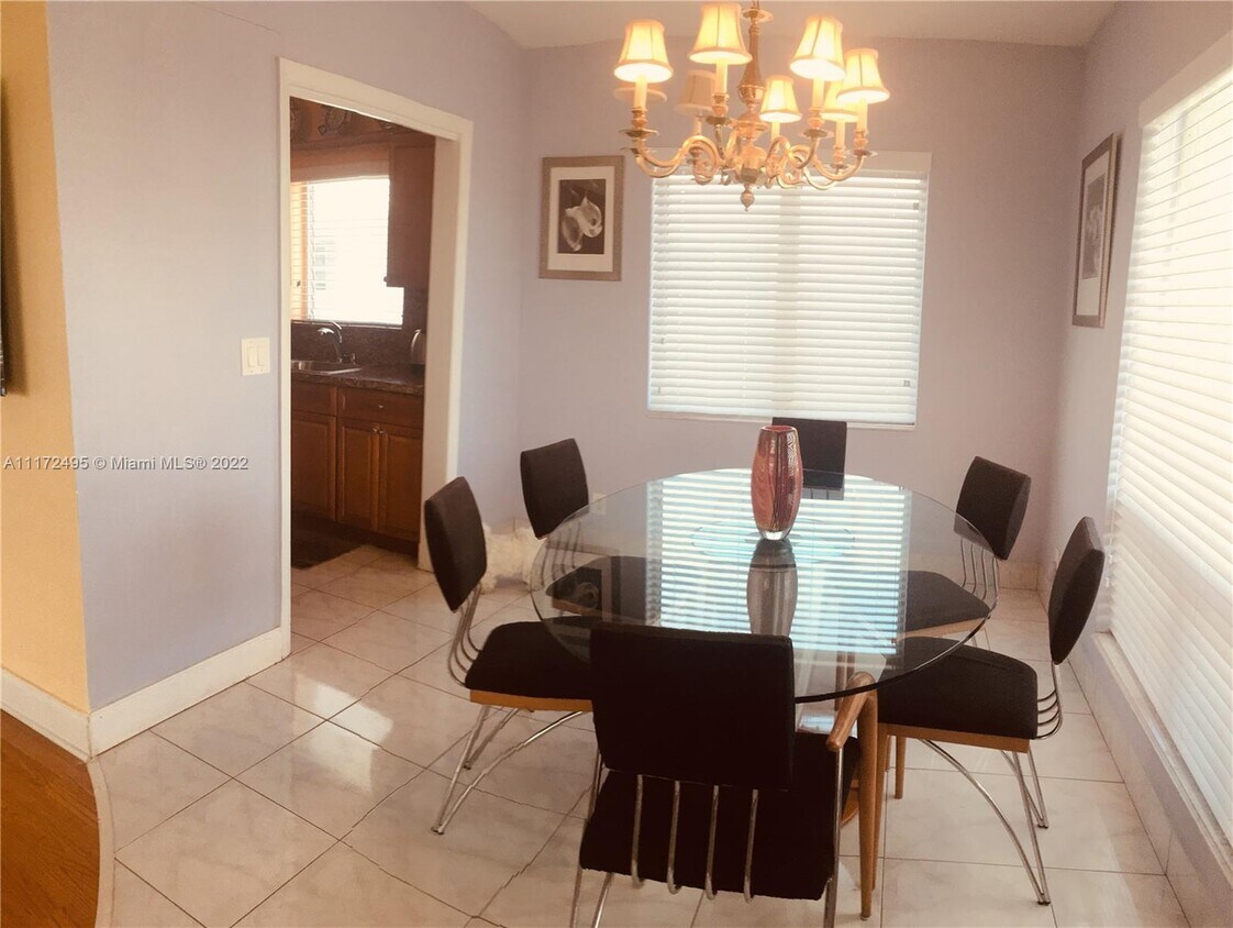 630 Layne Blvd Unit 221, Hallandale Beach, FL 33009 Condo for Rent in