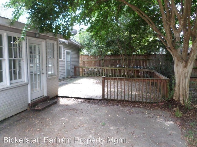 Building Photo - 3 br, 2 bath House - 1551 Eighteenth Avenue