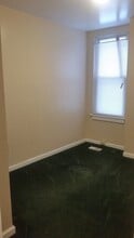 Building Photo - 242 Meyran Ave